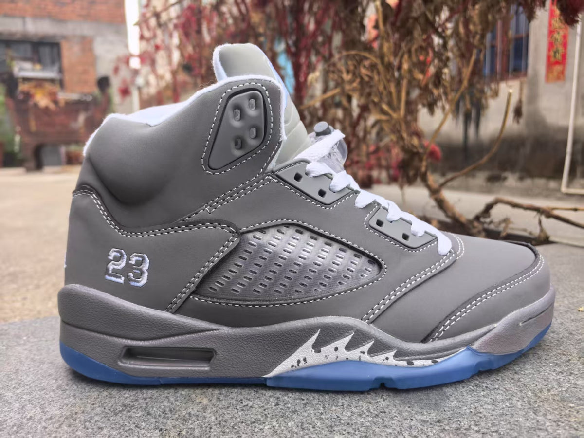 Air Jordan 5 Retro 'Wolf Grey' (2026)