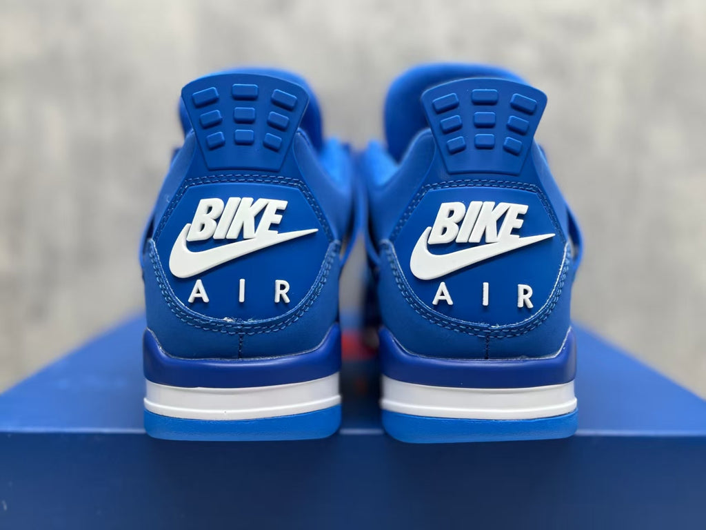 Air Jordan 4 Retro 'University Blue'