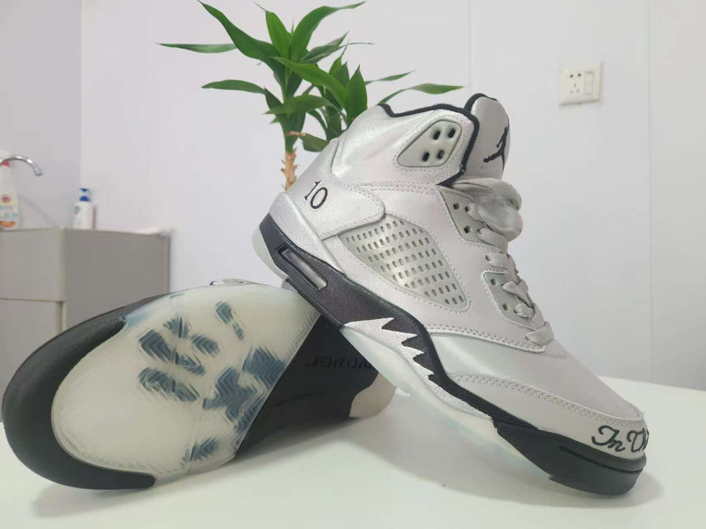 Wmns Air Jordan 5 Retro 'Wings'