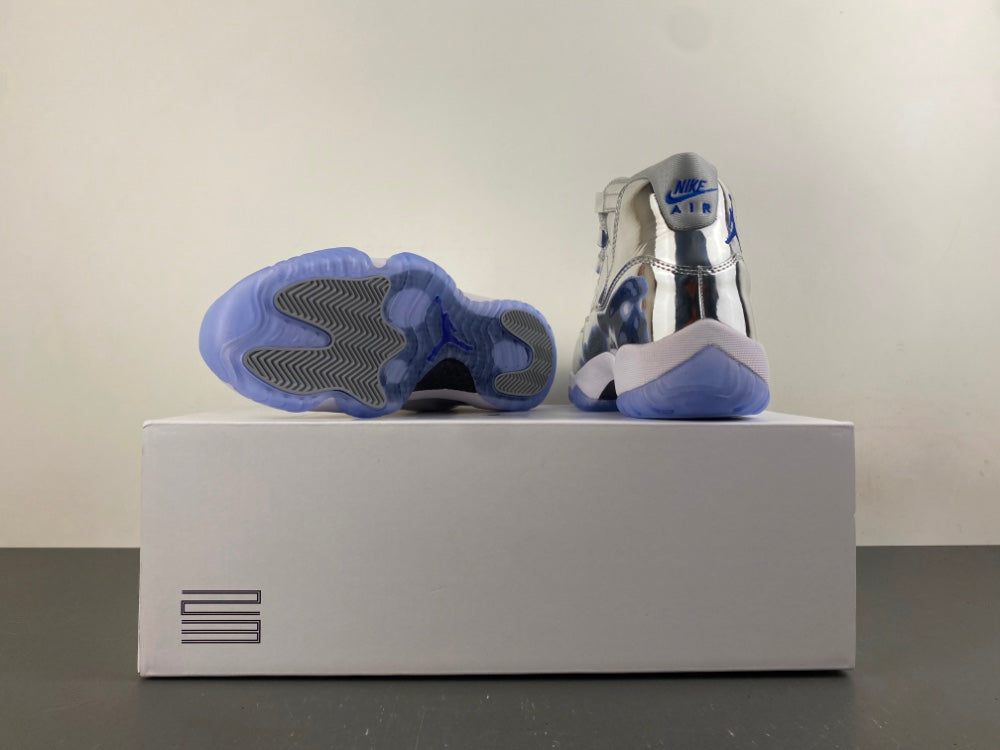 Air Jordan 11 Retro Custom High-Top – Metallic Silver / Blue