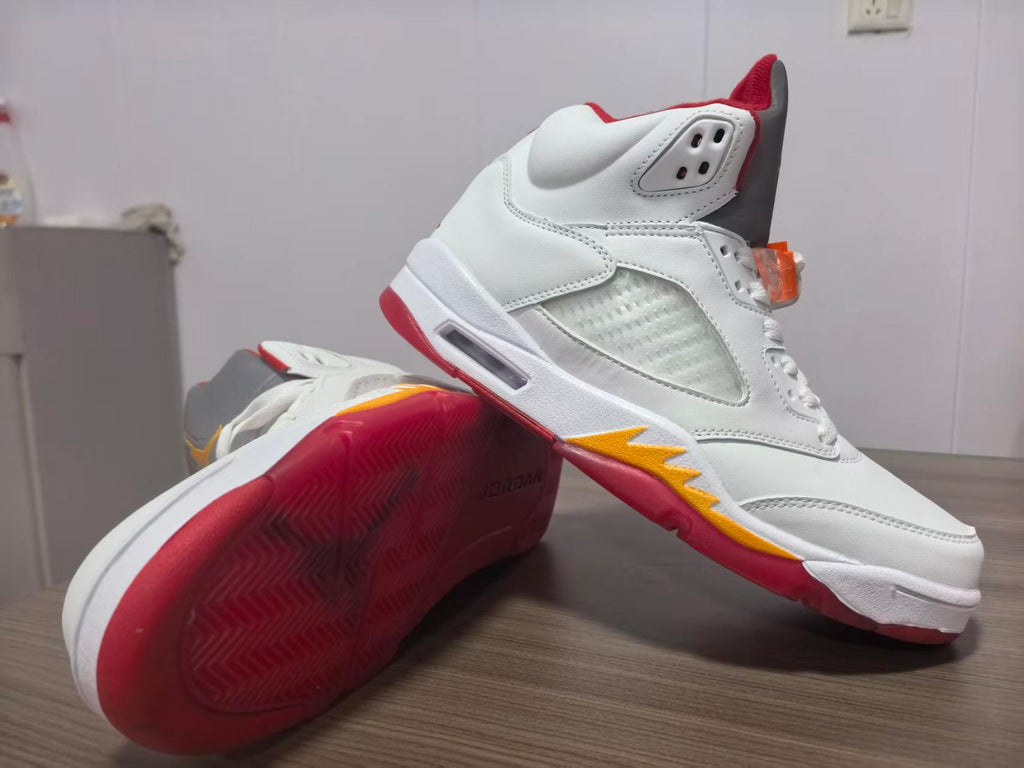 Air Jordan 5 Retro 'White Sunset' (Women's) – IV5678-102