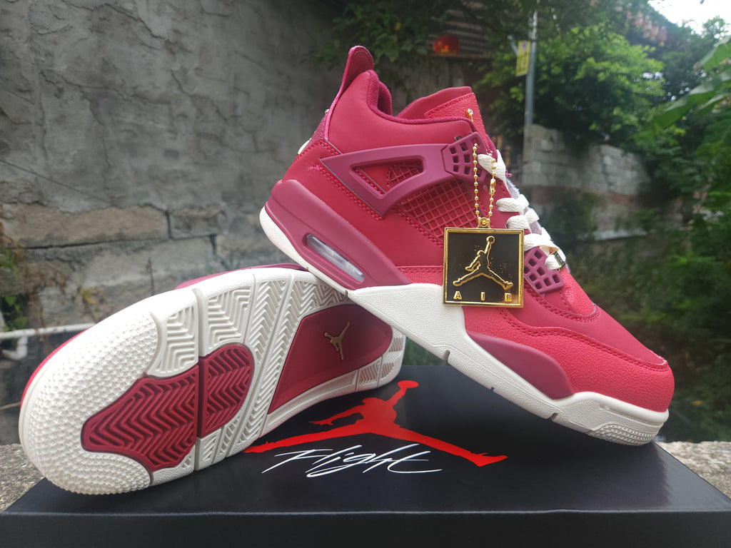 Air Jordan 4 Retro Flyknit 'University Red'