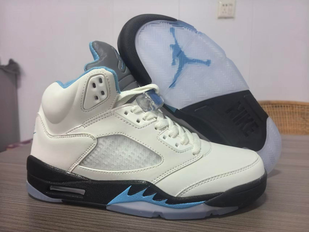Air Jordan 5 Retro – White / Light Blue / Black