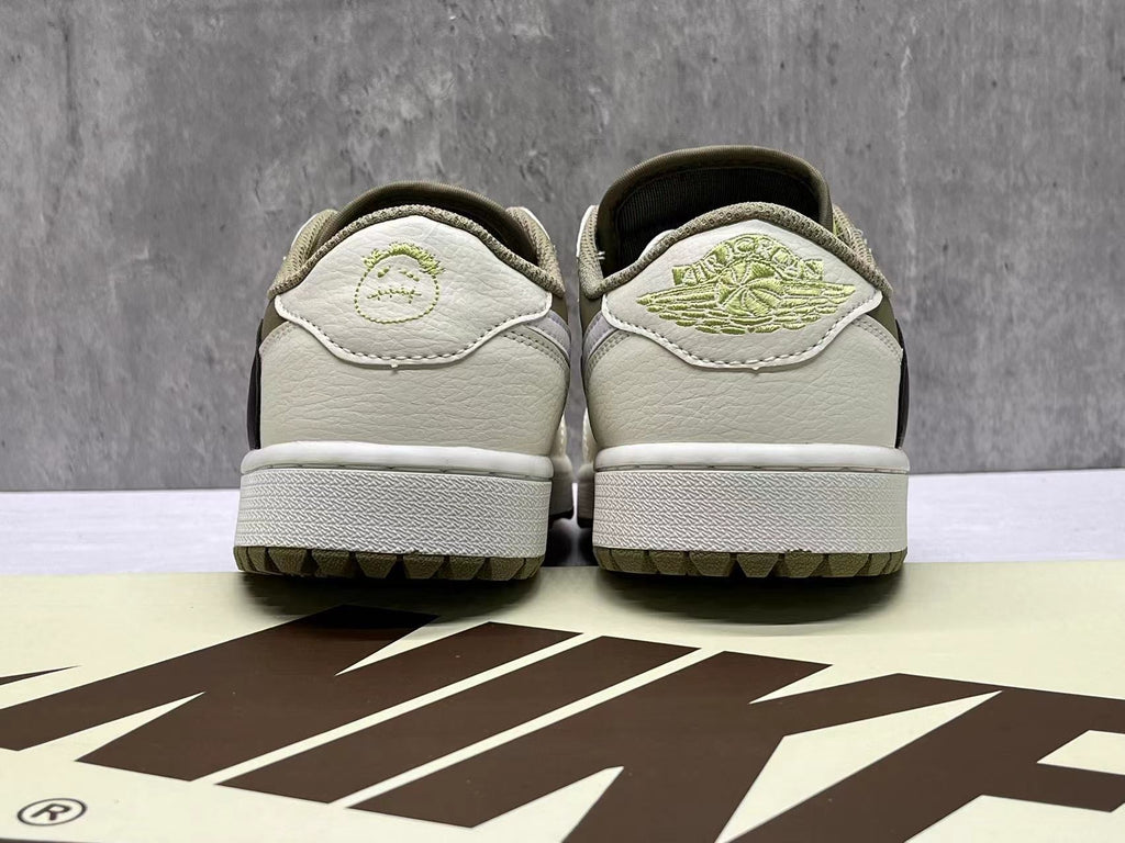 Travis Scott x Air Jordan 1 Low Golf 'Neutral Olive'