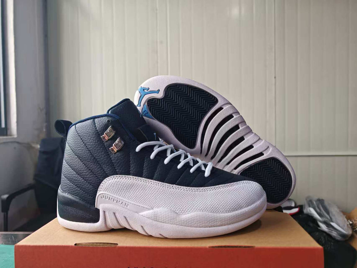 Air Jordan 12 Retro "Obsidian" (2027)