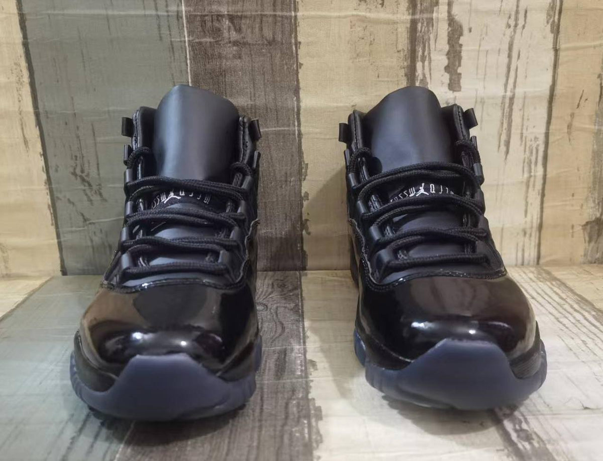 Comme des Garçons Homme Plus x Air Jordan 11 Retro 'Black'