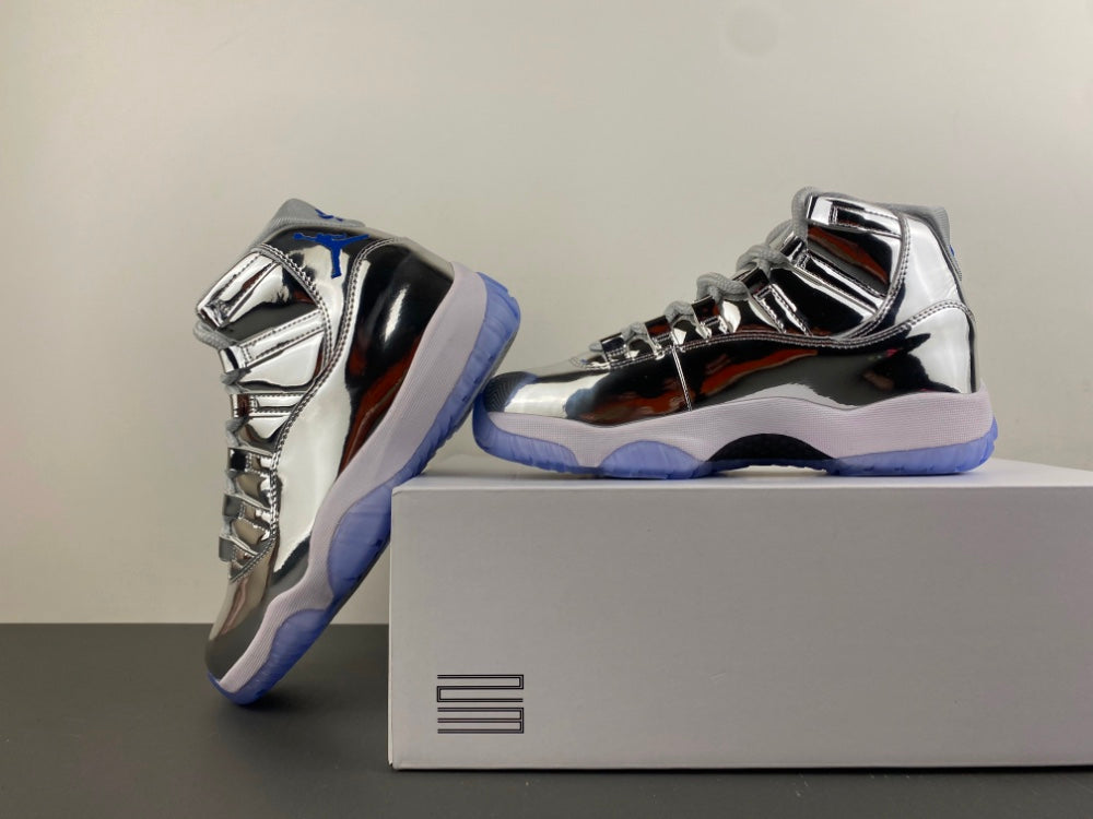 Air Jordan 11 Retro Custom High-Top – Metallic Silver / Blue