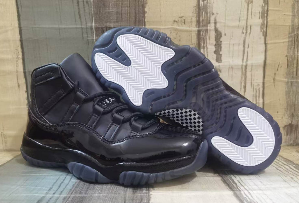 Comme des Garçons Homme Plus x Air Jordan 11 Retro 'Black'