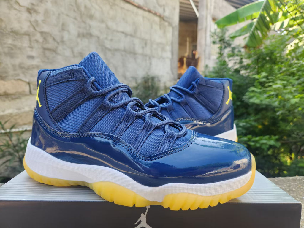 AJ11-Inspired High-Top Sneaker 'Style 06' – Midnight Navy / Yellow