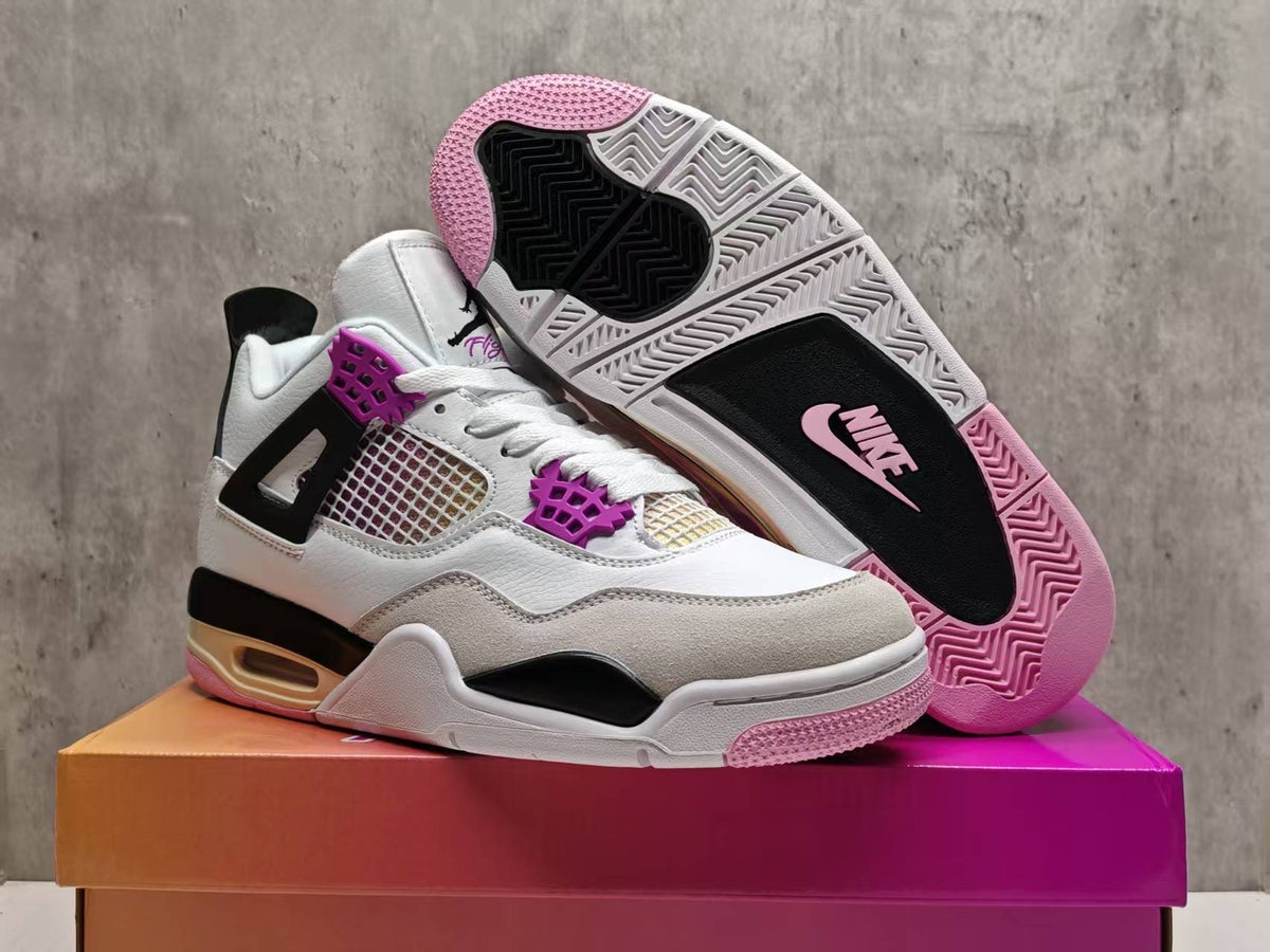 Air Jordan 4 Retro "Comic"
