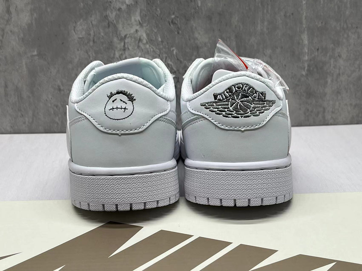 Air Jordan 1 Low "Triple White"