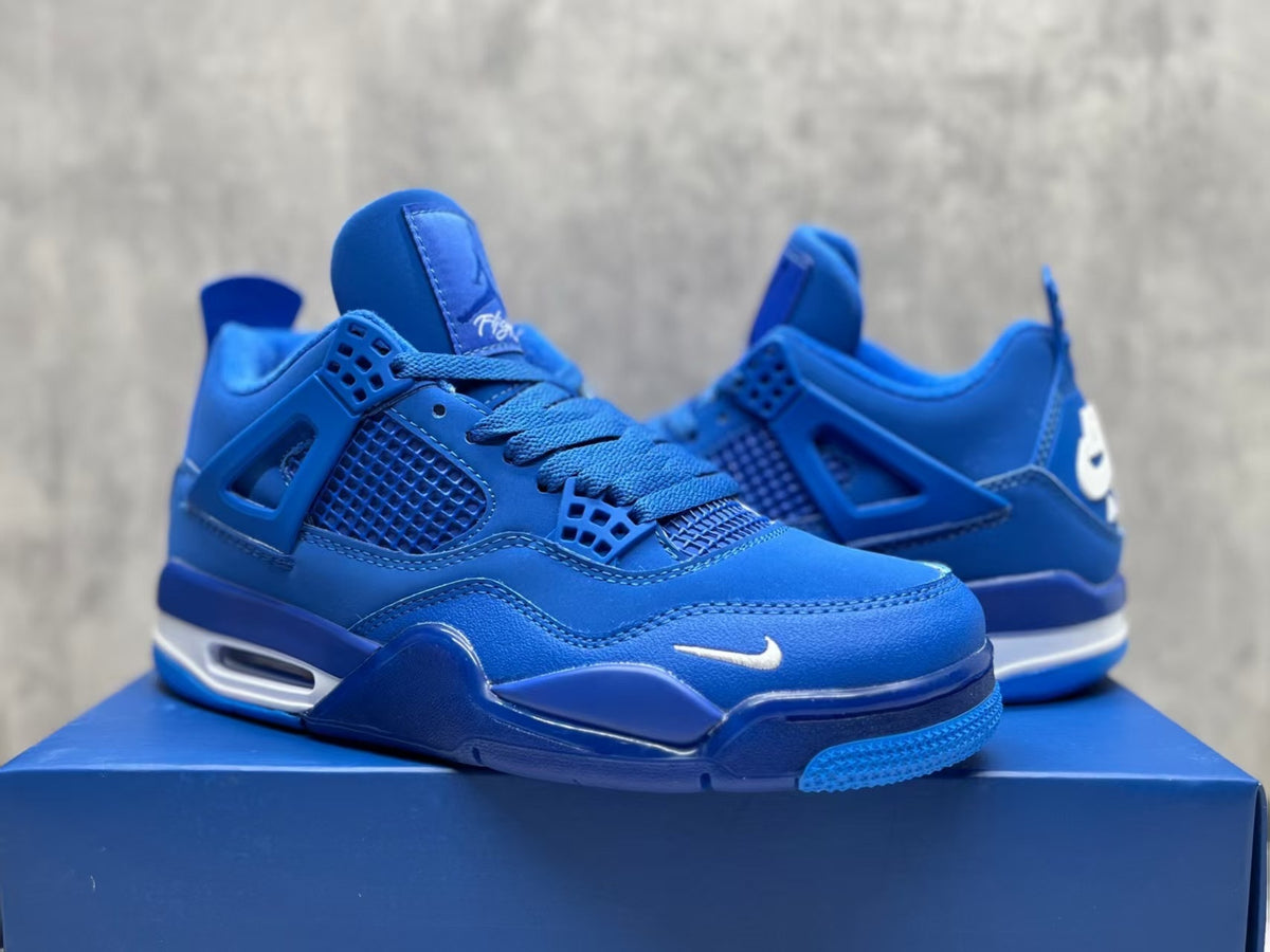 Air Jordan 4 Retro 'University Blue'