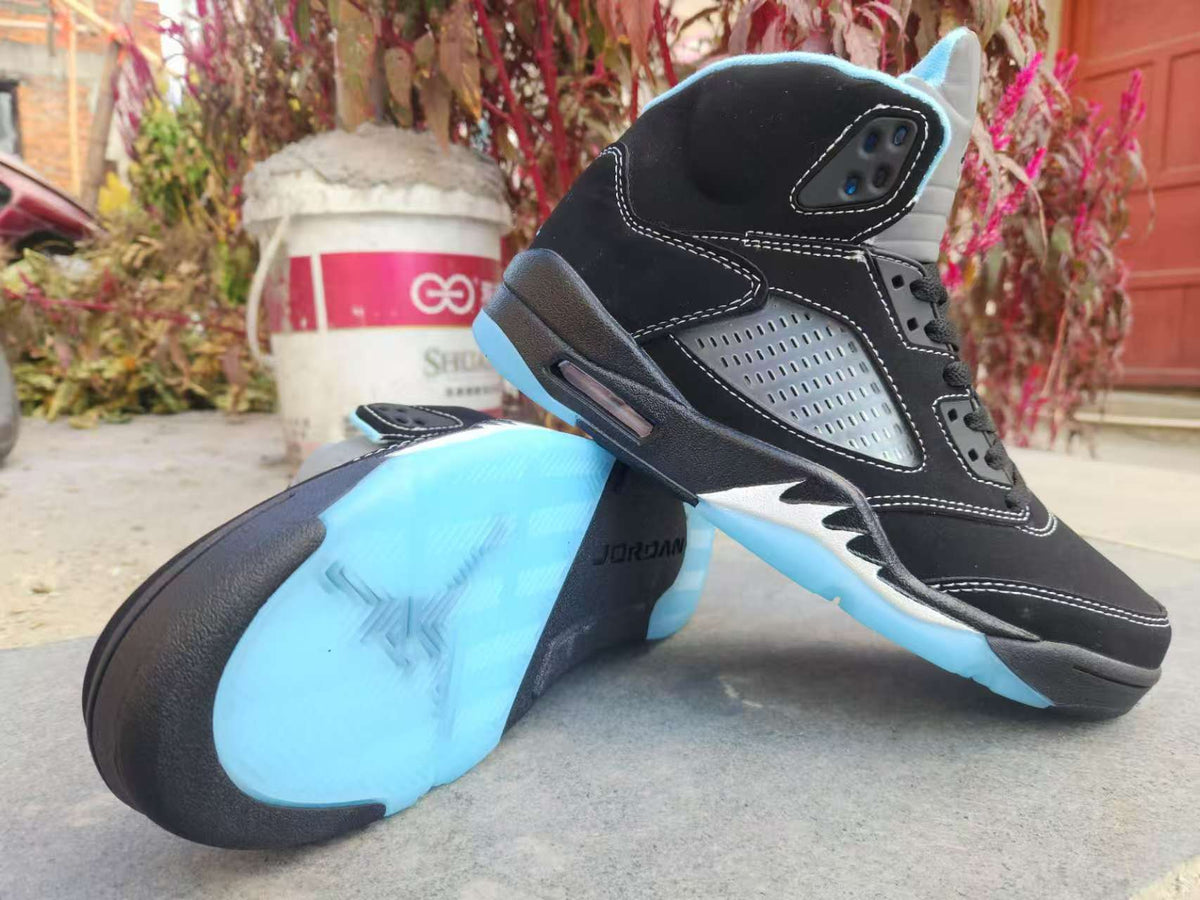 Air Jordan 5 Retro 'Black University Blue' – DD0587-008 (2026)