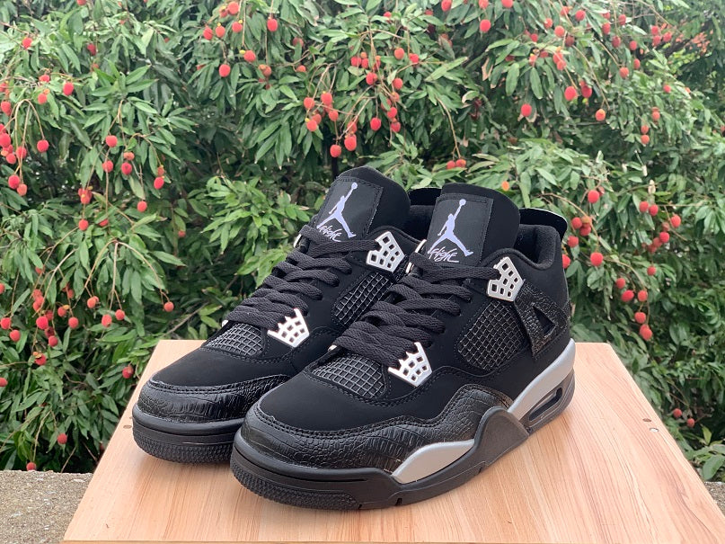 Women's Air Jordan 4 Retro Spotlight