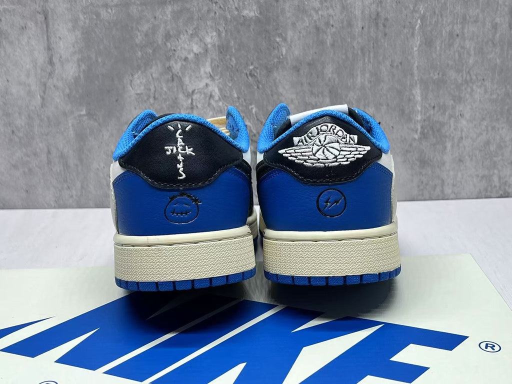 Air Jordan 1 Low 'White/Blue Lightning'
