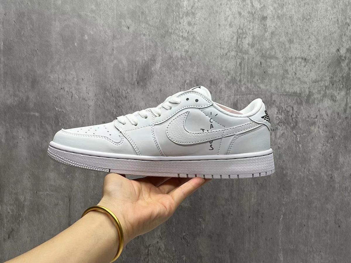 Air Jordan 1 Low "Triple White"
